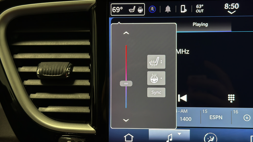 Used 2024 Chrysler Pacifica Touring-L FWD image 33