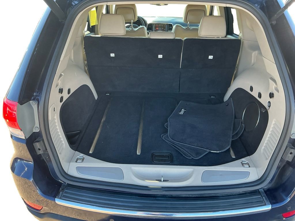 Used 2014 Jeep Grand Cherokee Limited w/ Trailer Tow Group IV image 23