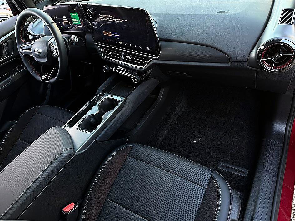 Used 2025 Chevrolet Equinox EV RS image 22