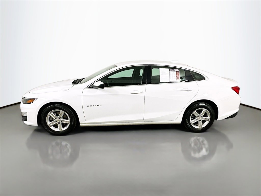 Used 2024 Chevrolet Malibu LT image 5