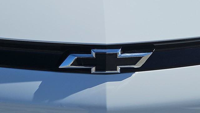 New 2027 Chevrolet Bolt LT w/ Comfort Package FWD image 30