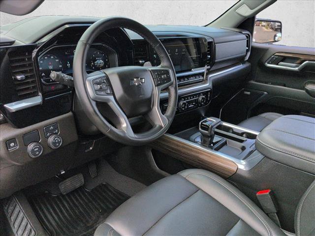 Used 2024 Chevrolet Silverado 1500 RST w/ Convenience Package II RWD image 13