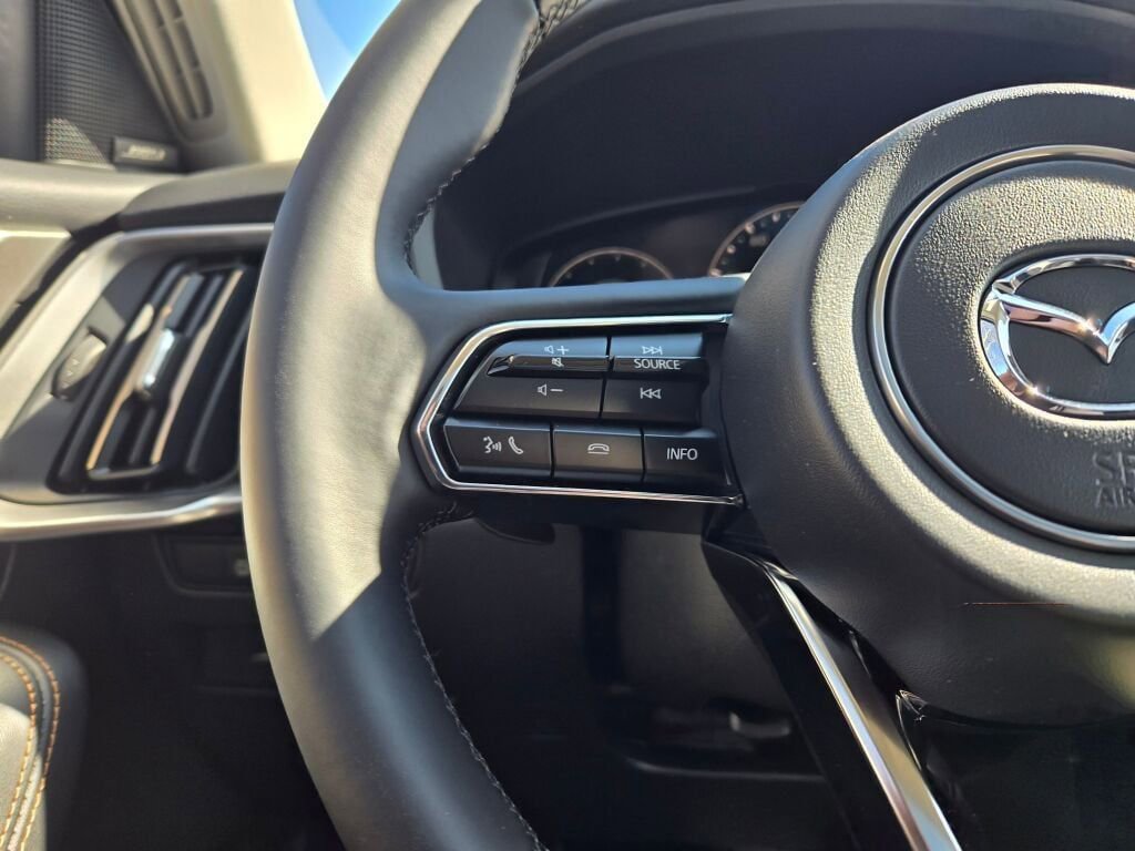 New 2026 MAZDA CX-90 Plug-In Hybrid w/Premium Sport image 32