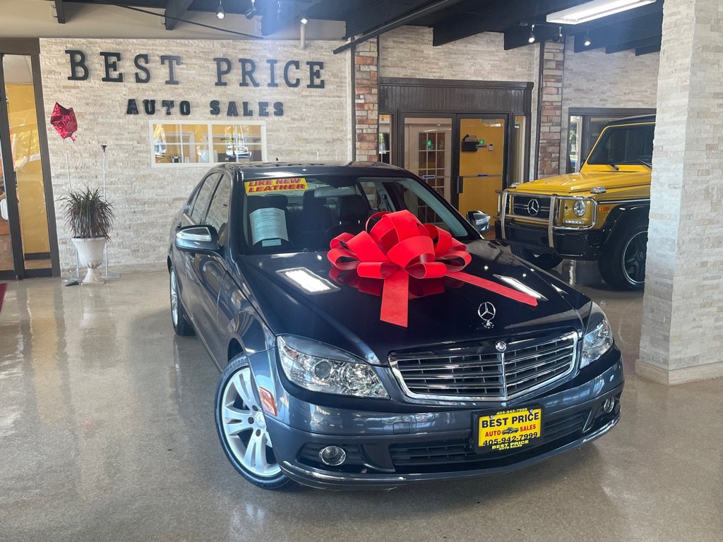 Used 2008 Mercedes-Benz C 300 4MATIC Sedan image 1
