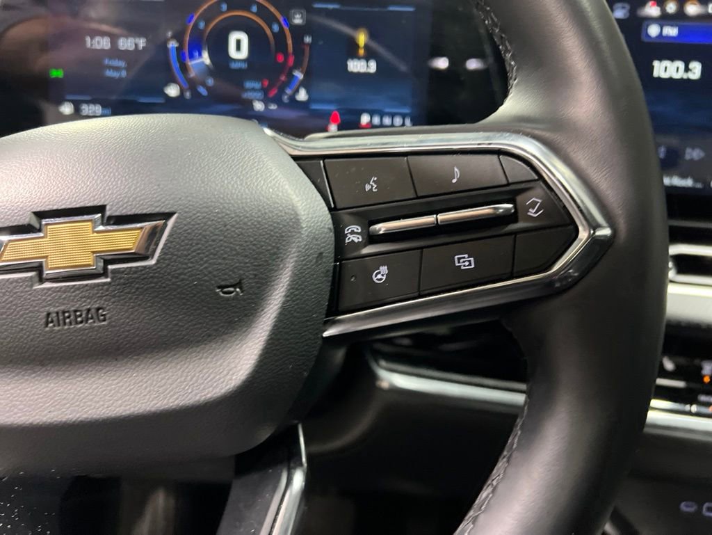 Used 2025 Chevrolet Equinox LT FWD image 24