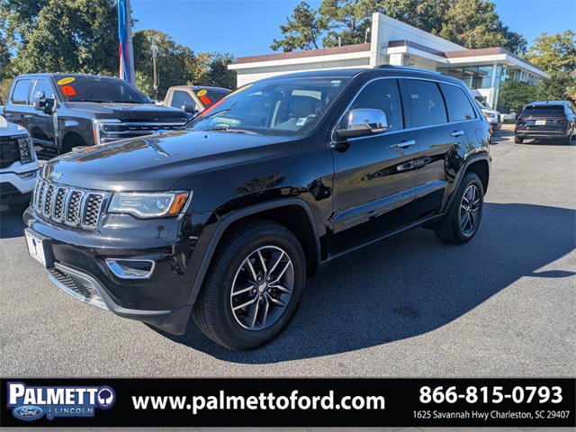 Used 2017 Jeep Grand Cherokee Limited w/ Luxury Group II image 7