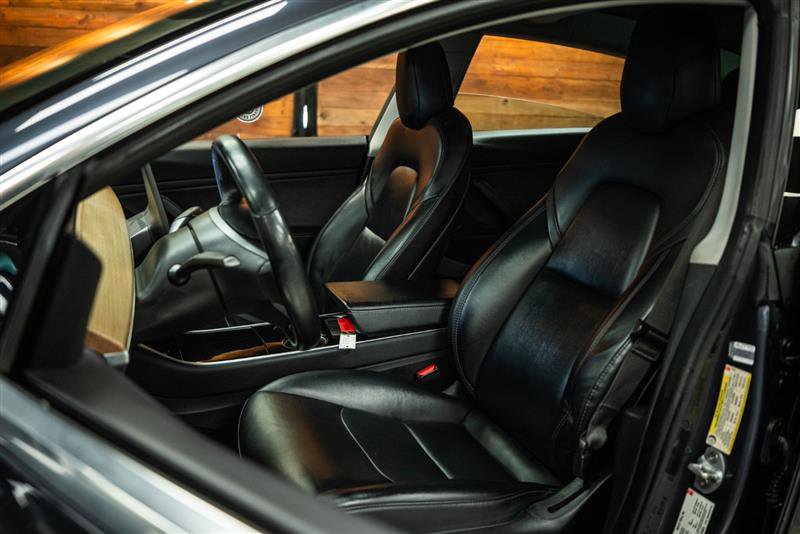 Used 2018 Tesla Model 3 Long Range AWD/4WD image 9