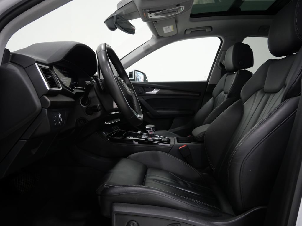 Used 2024 Audi Q5 2.0T Premium Plus AWD/4WD image 13