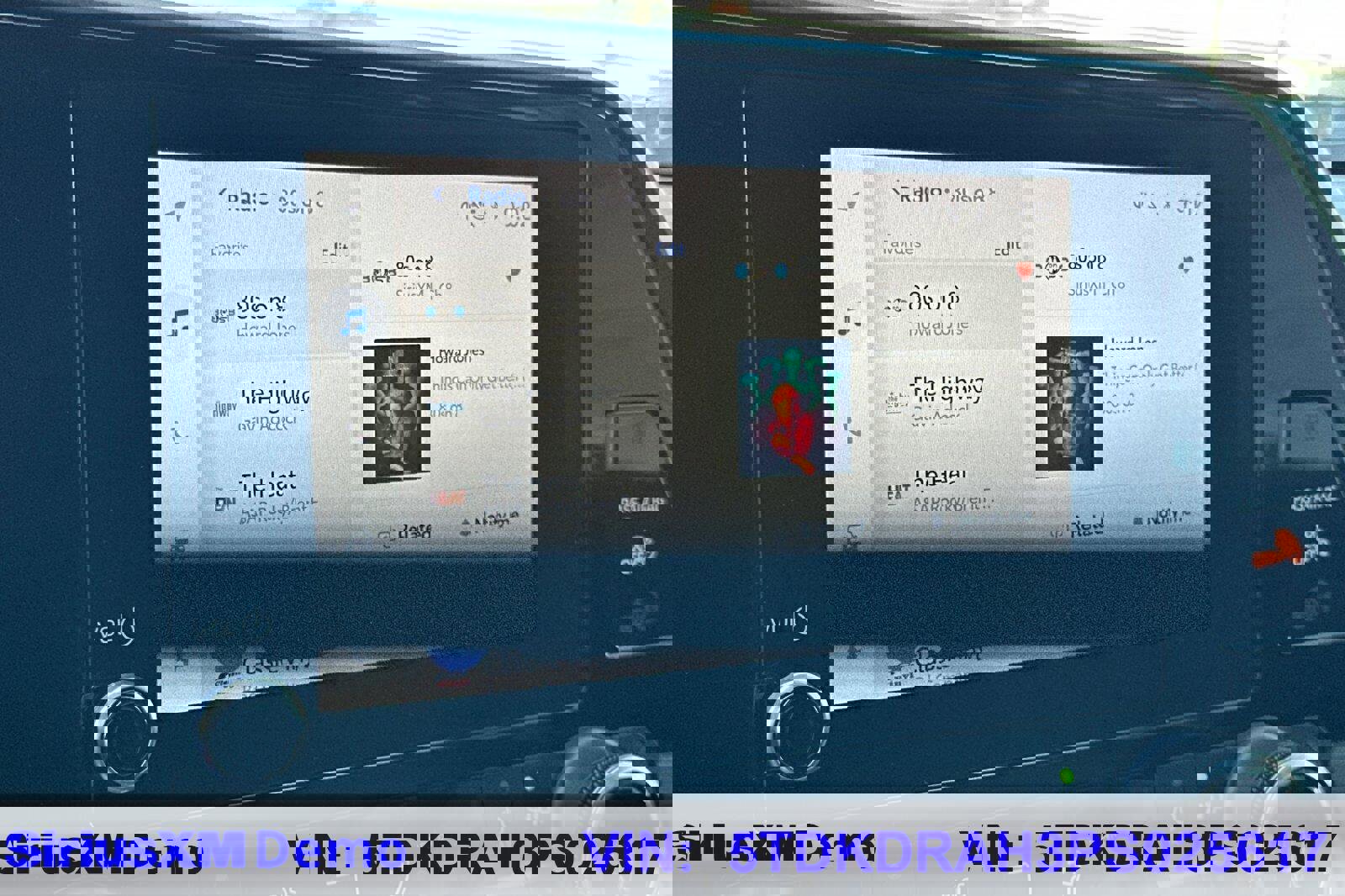 Used 2023 Toyota Highlander XLE image 29