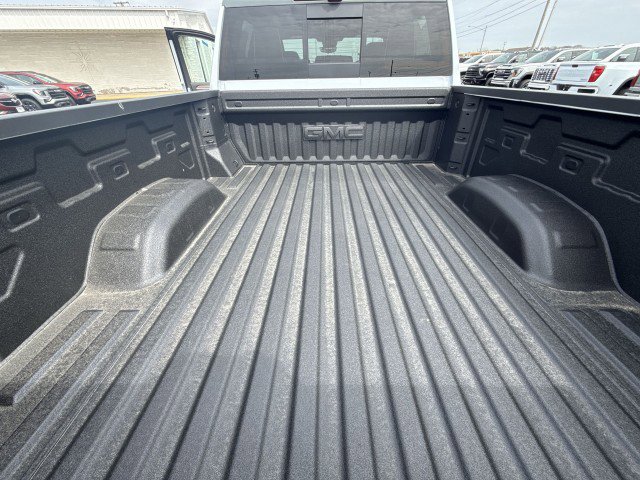 New 2026 GMC Sierra 2500 Denali Ultimate w/ LPO, Black Badging Package image 20