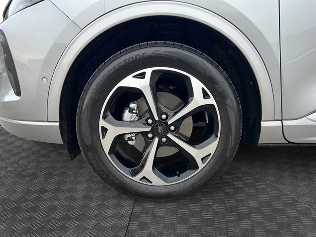 Used 2024 Ford Escape ST-Line Elite w/ Premium Technology Package AWD/4WD image 14