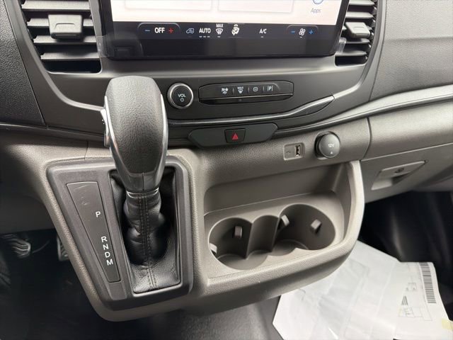 New 2026 Ford Transit 250 148 Medium Roof w/ Load Area Protection Package RWD image 20