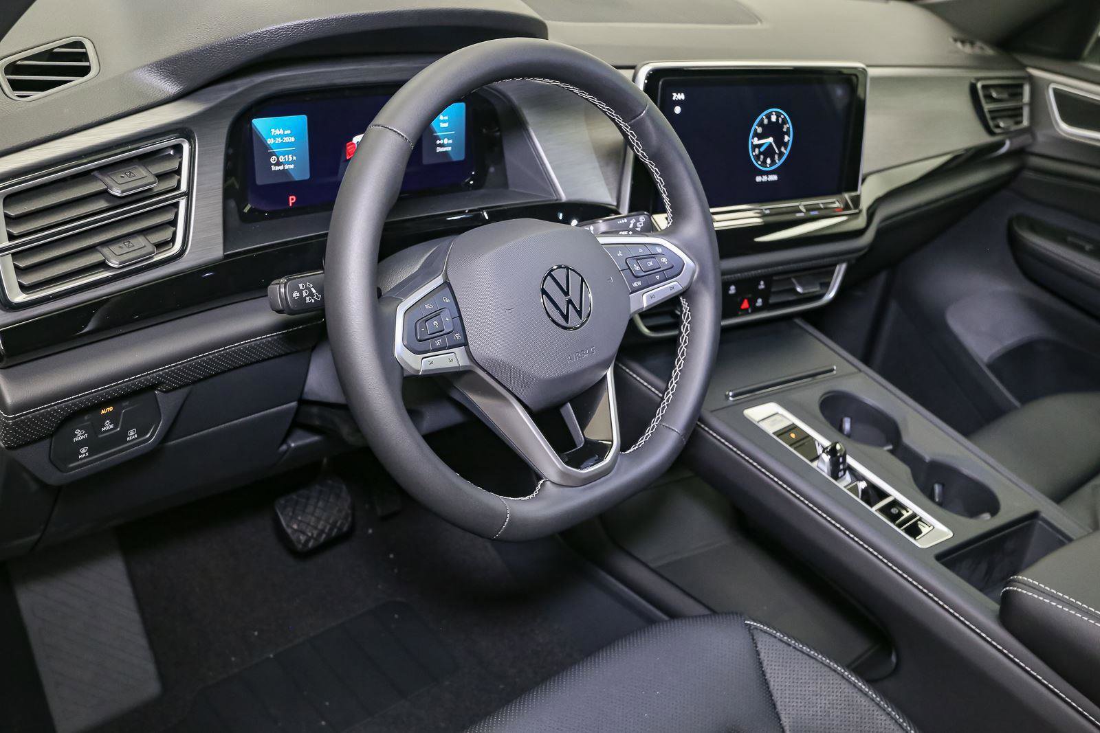 New 2026 Volkswagen Atlas Cross Sport SE image 18