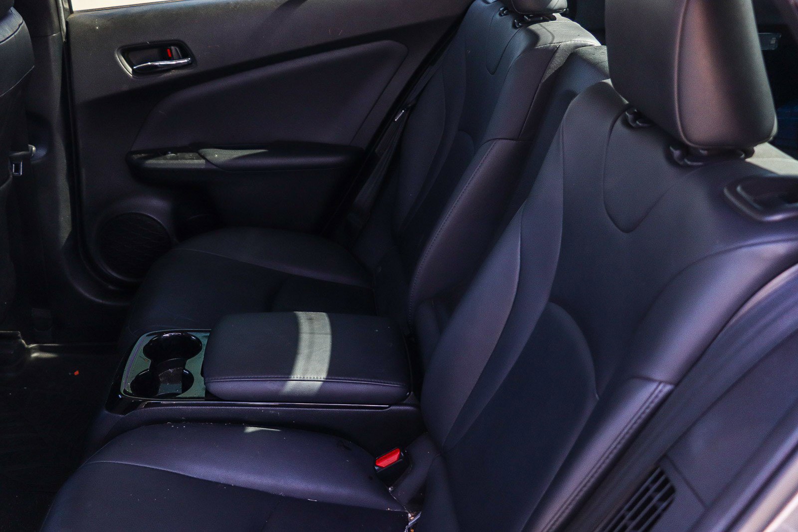 Certified 2018 Toyota Prius Prime Premium FWD image 18