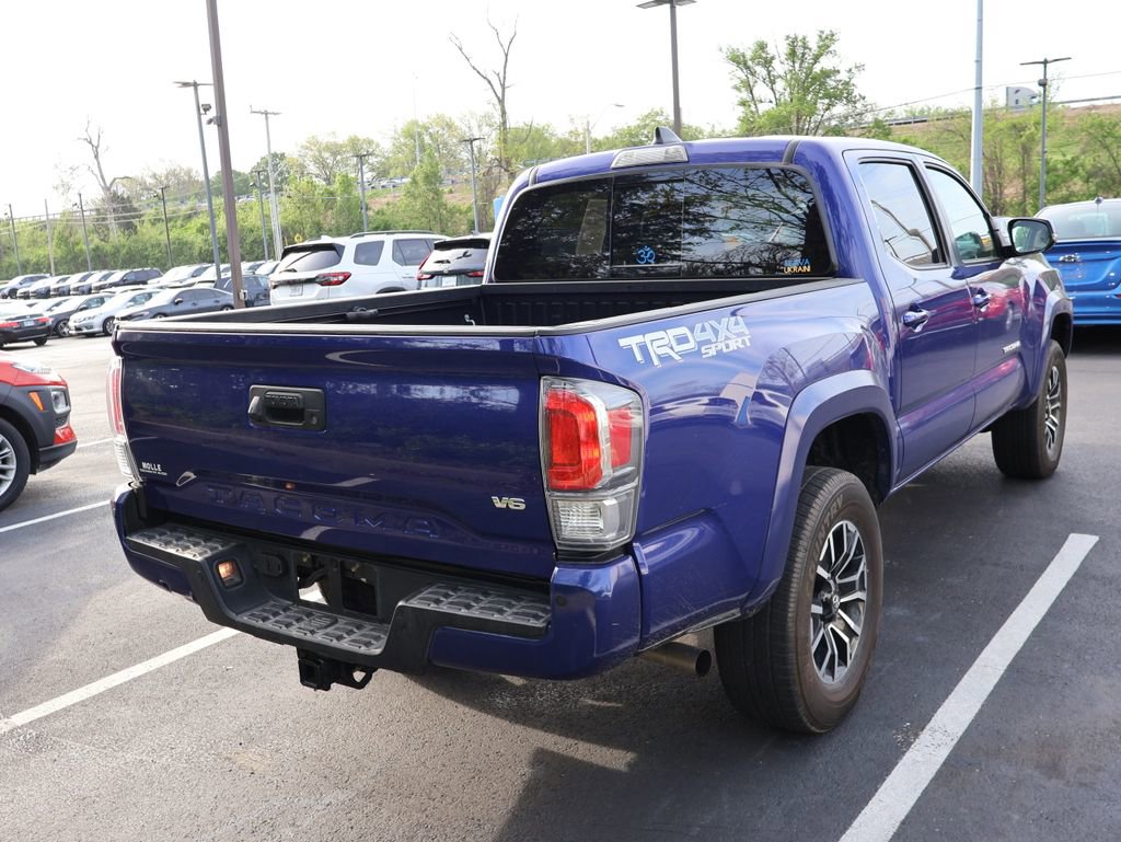 Used 2023 Toyota Tacoma TRD Sport w/ Technology Package AWD/4WD image 7