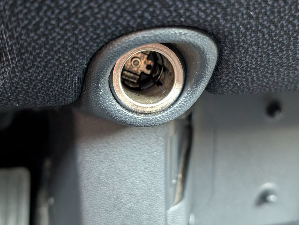 Used 2014 smart fortwo pure RWD image 17