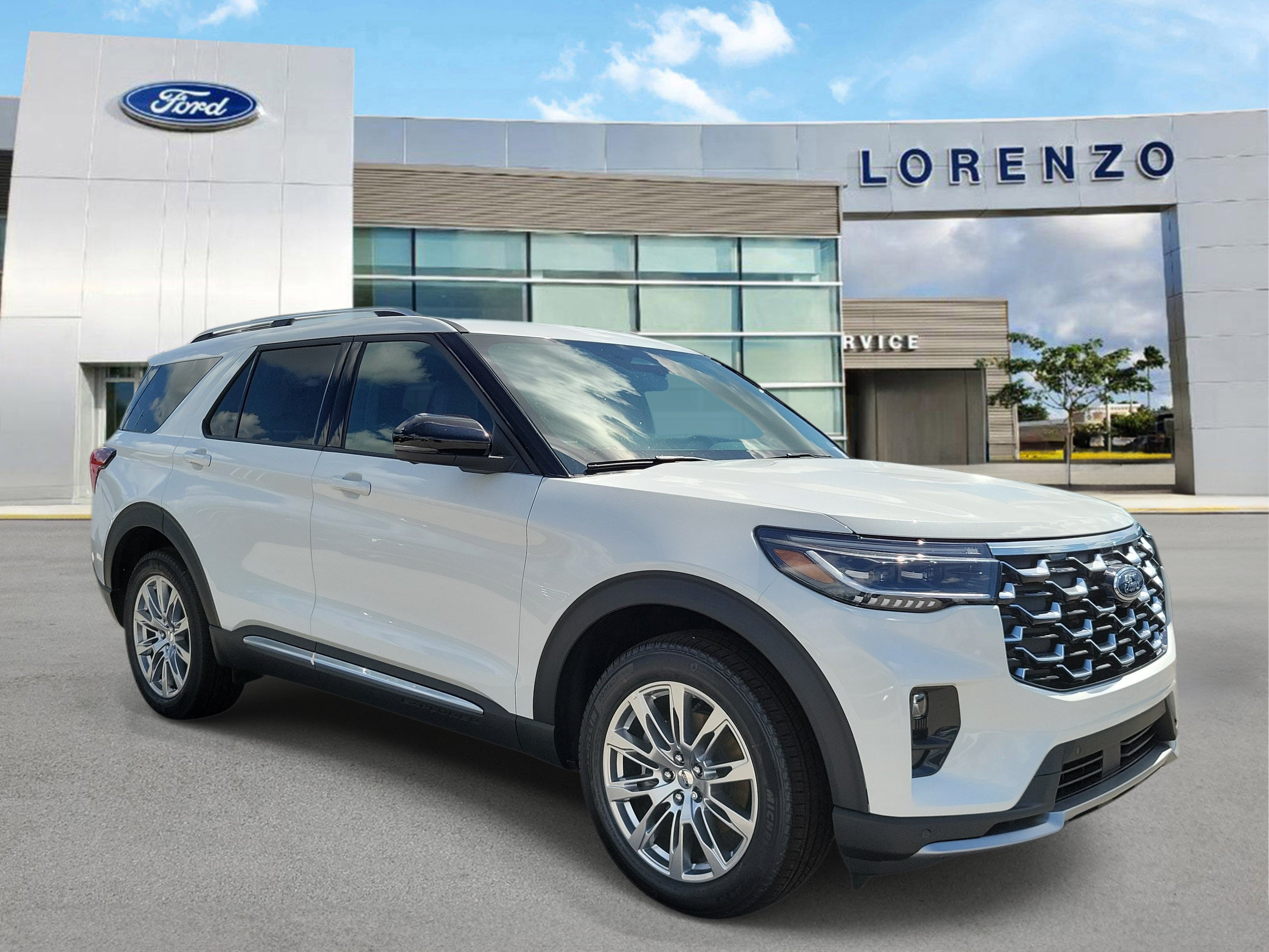 New 2026 Ford Explorer Platinum RWD image 3