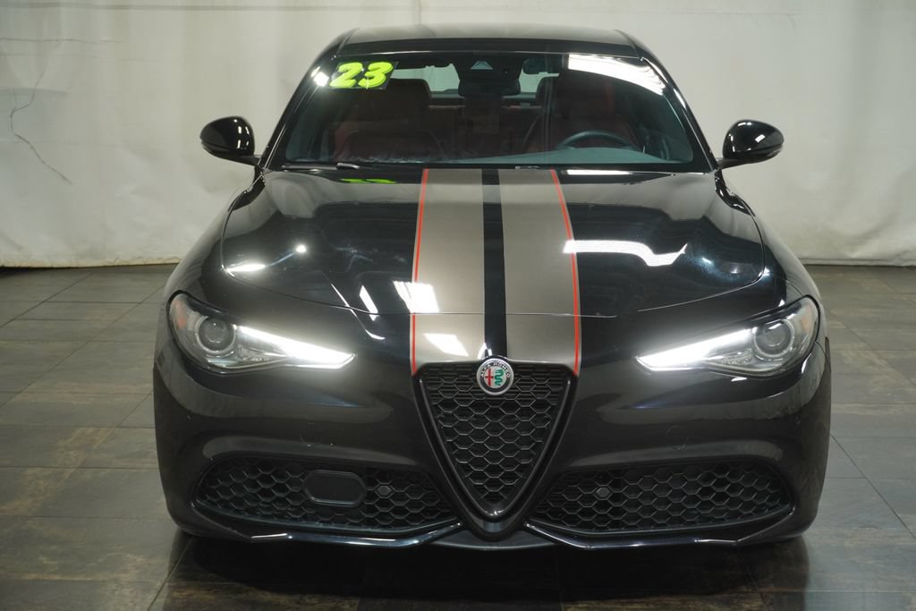 Used 2023 Alfa Romeo Giulia Veloce AWD/4WD image 8