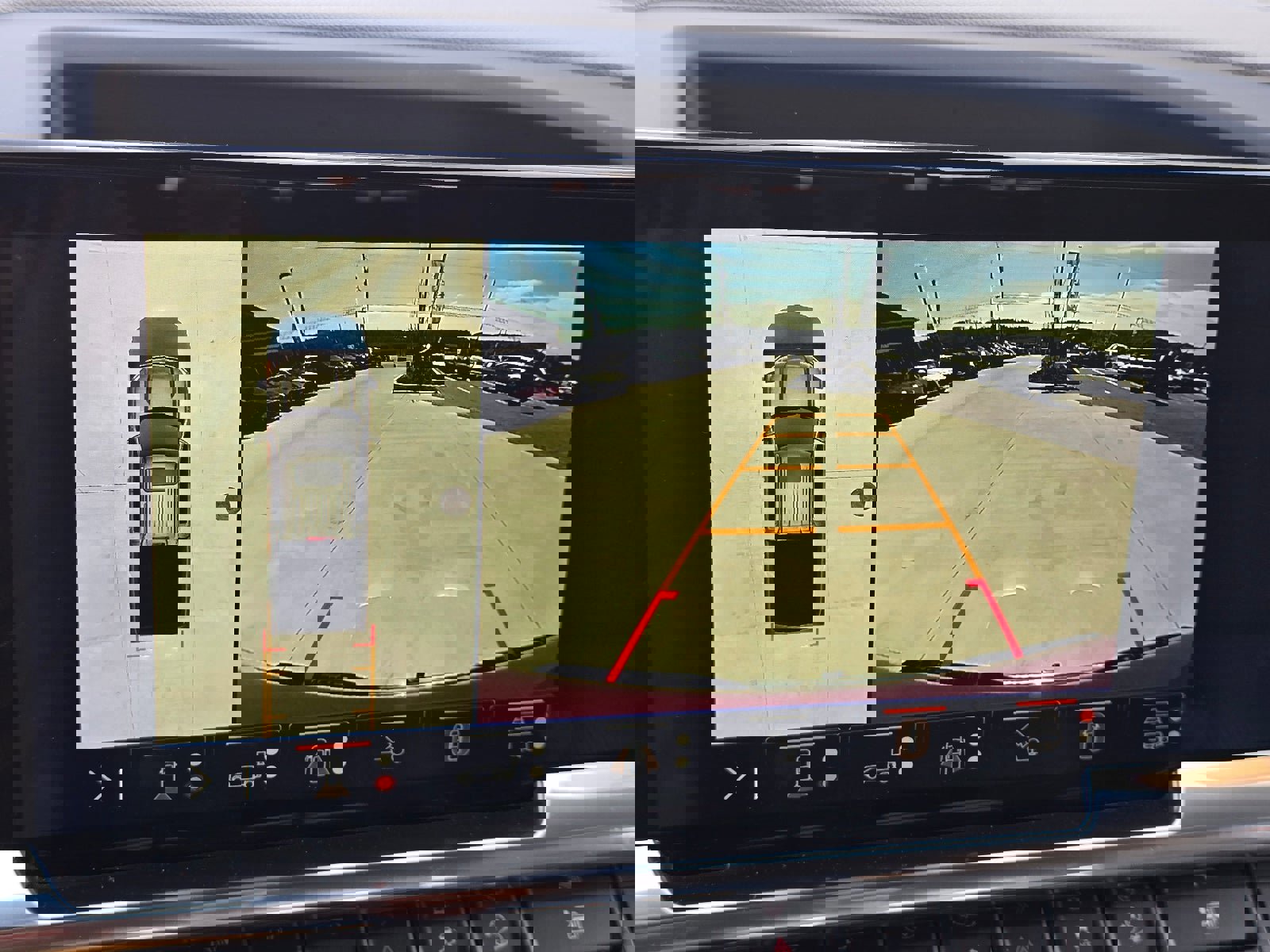 Used 2025 Chevrolet Silverado 1500 LTZ w/ Z71 Off-Road Package image 22