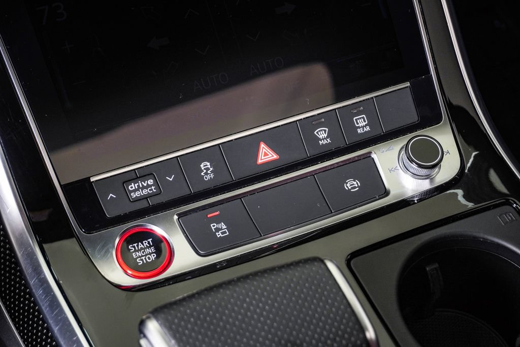 Used 2021 Audi SQ8 Premium Plus w/ SQ8 Black Optic Package AWD/4WD image 26