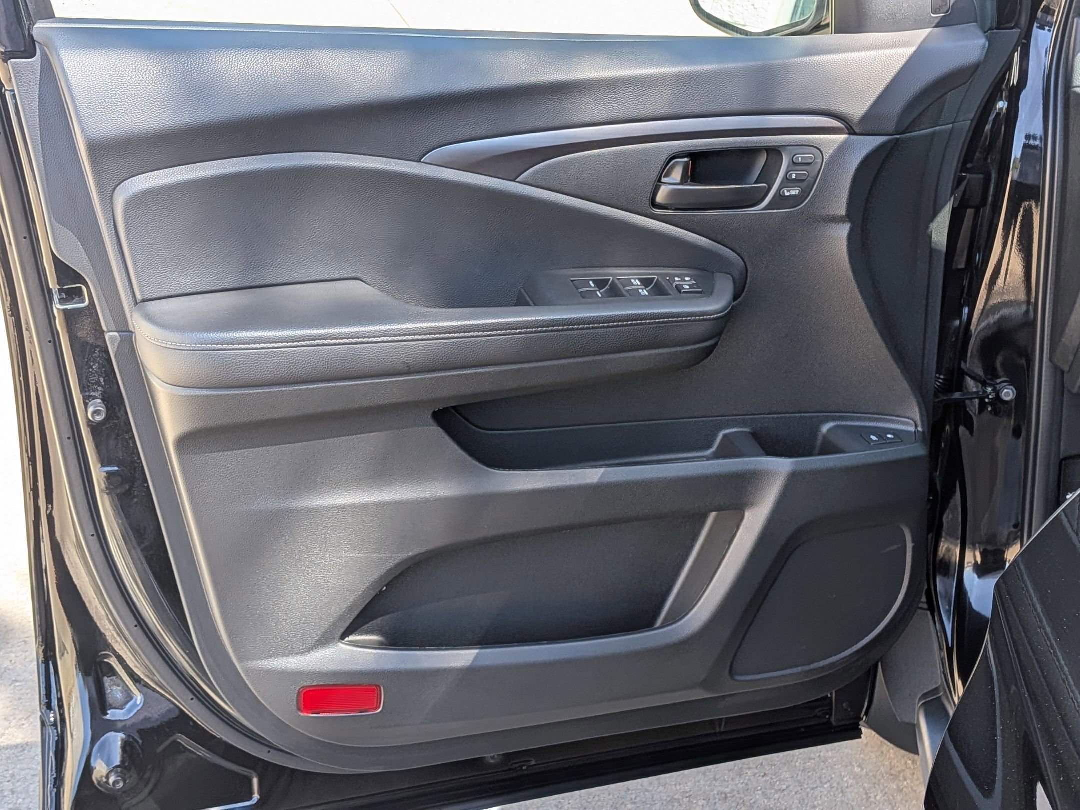 Certified 2023 Honda Passport EX-L image 13