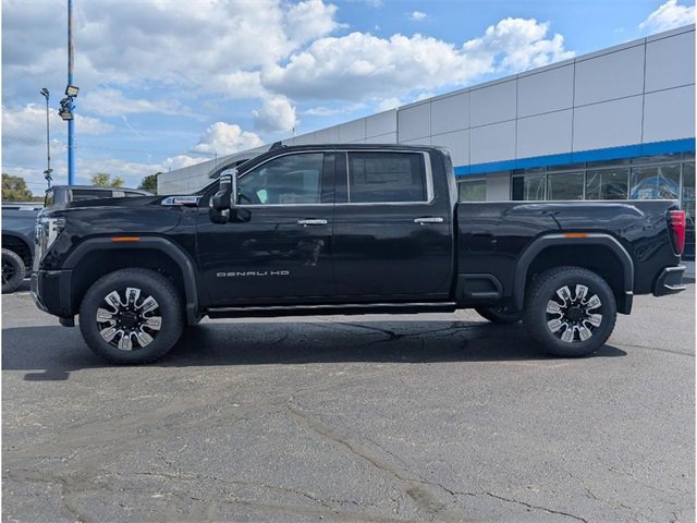 New 2026 GMC Sierra 2500 Denali w/ Denali Reserve Package image 4