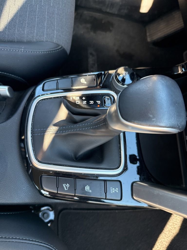 Used 2023 Kia Seltos S w/ Navigation Package image 12