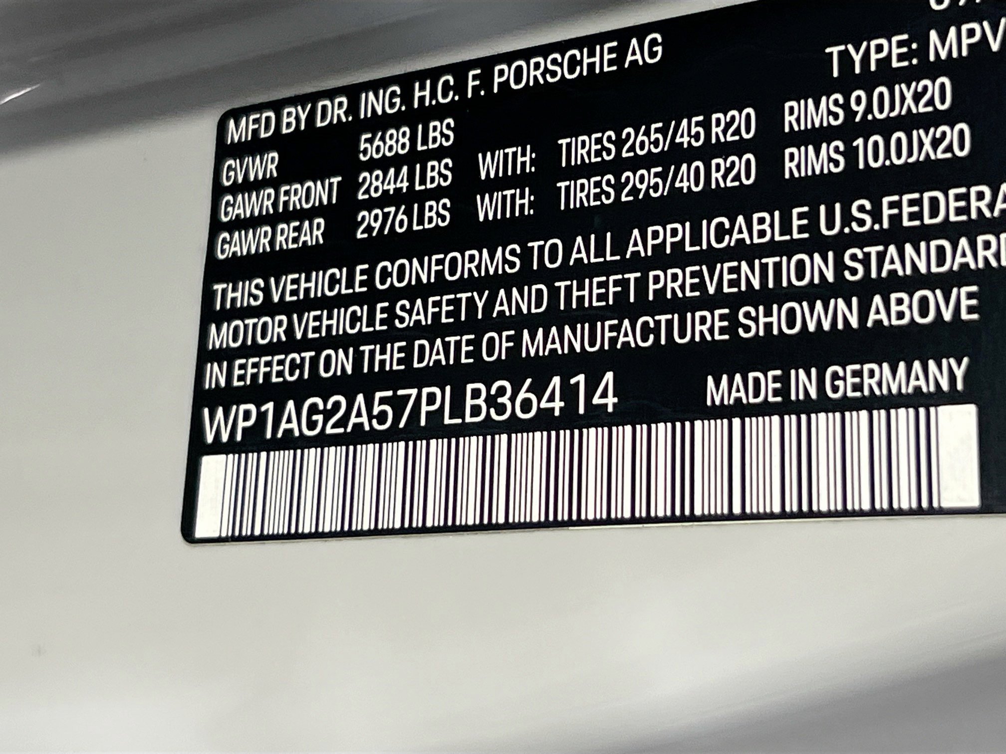 Used 2023 Porsche Macan S image 32