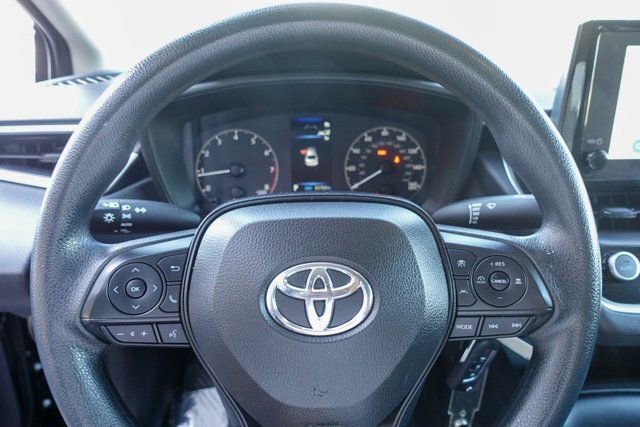 Certified 2023 Toyota Corolla LE image 13