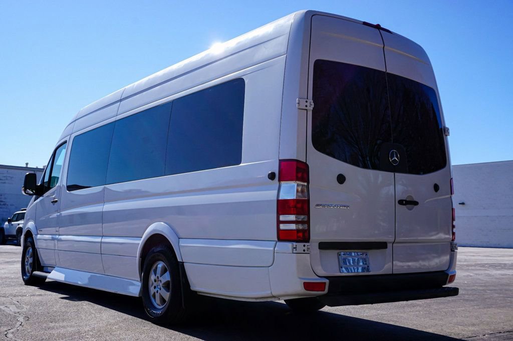 Used 2015 Mercedes-Benz Sprinter 2500 image 7
