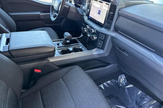 Used 2025 Ford F150 XLT w/ Equipment Group 302A MID AWD/4WD image 18