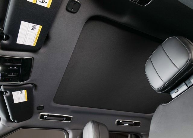 New 2026 Land Rover Range Rover SE image 21