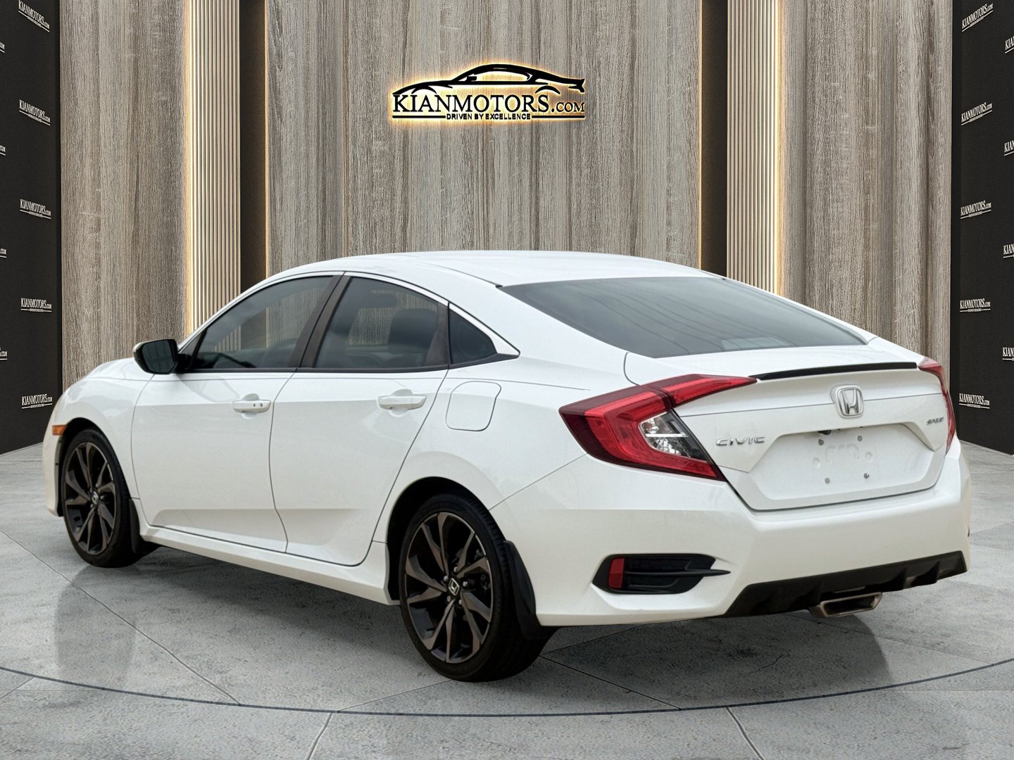 Used 2020 Honda Civic Sport image 5
