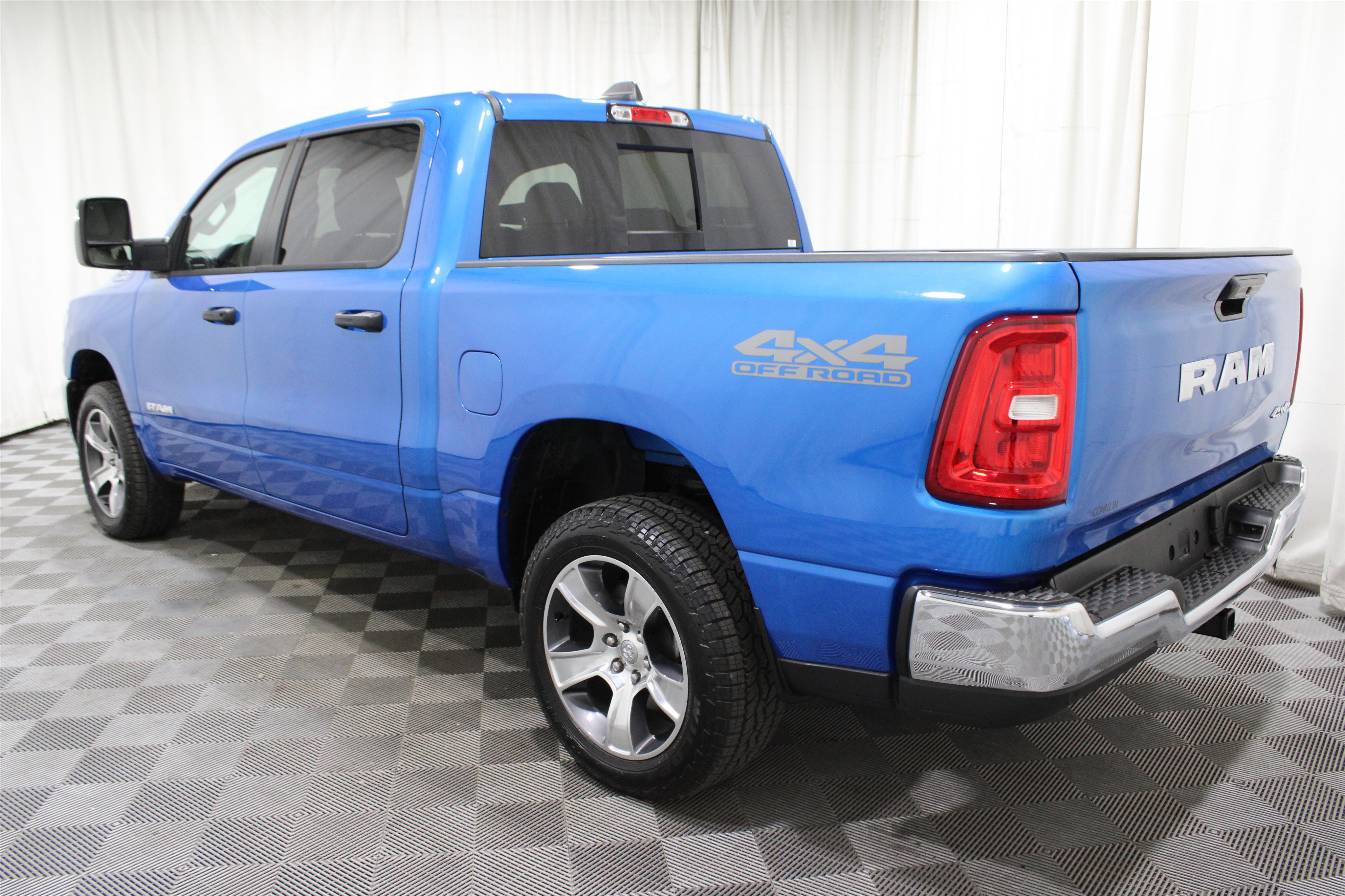 Used 2025 RAM 1500 Tradesman w/ Off Road Group image 36