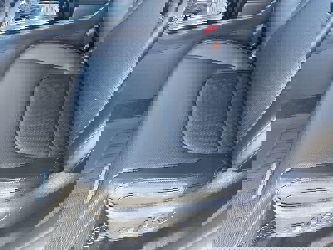 New 2026 Kia Sportage EX image 11