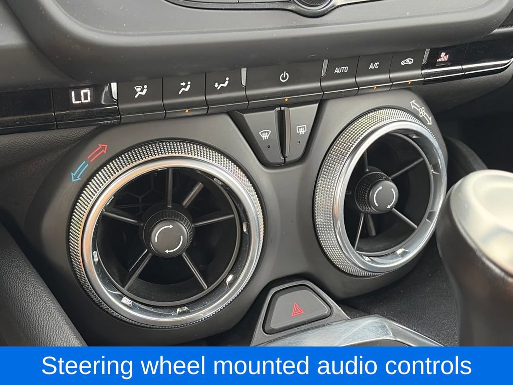 Used 2020 Chevrolet Camaro LT RWD image 22