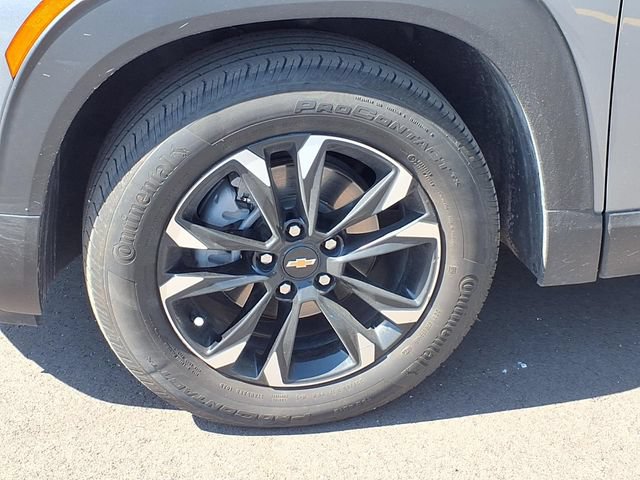 Used 2023 Chevrolet TrailBlazer LT w/ Convenience Package FWD image 9