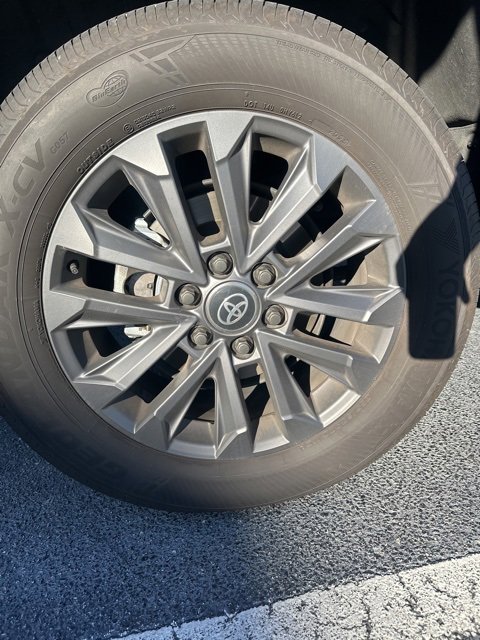 Used 2025 Toyota Land Cruiser Base image 6