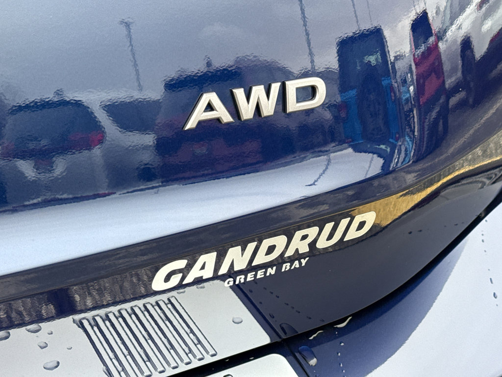 New 2026 Nissan Rogue SV image 8