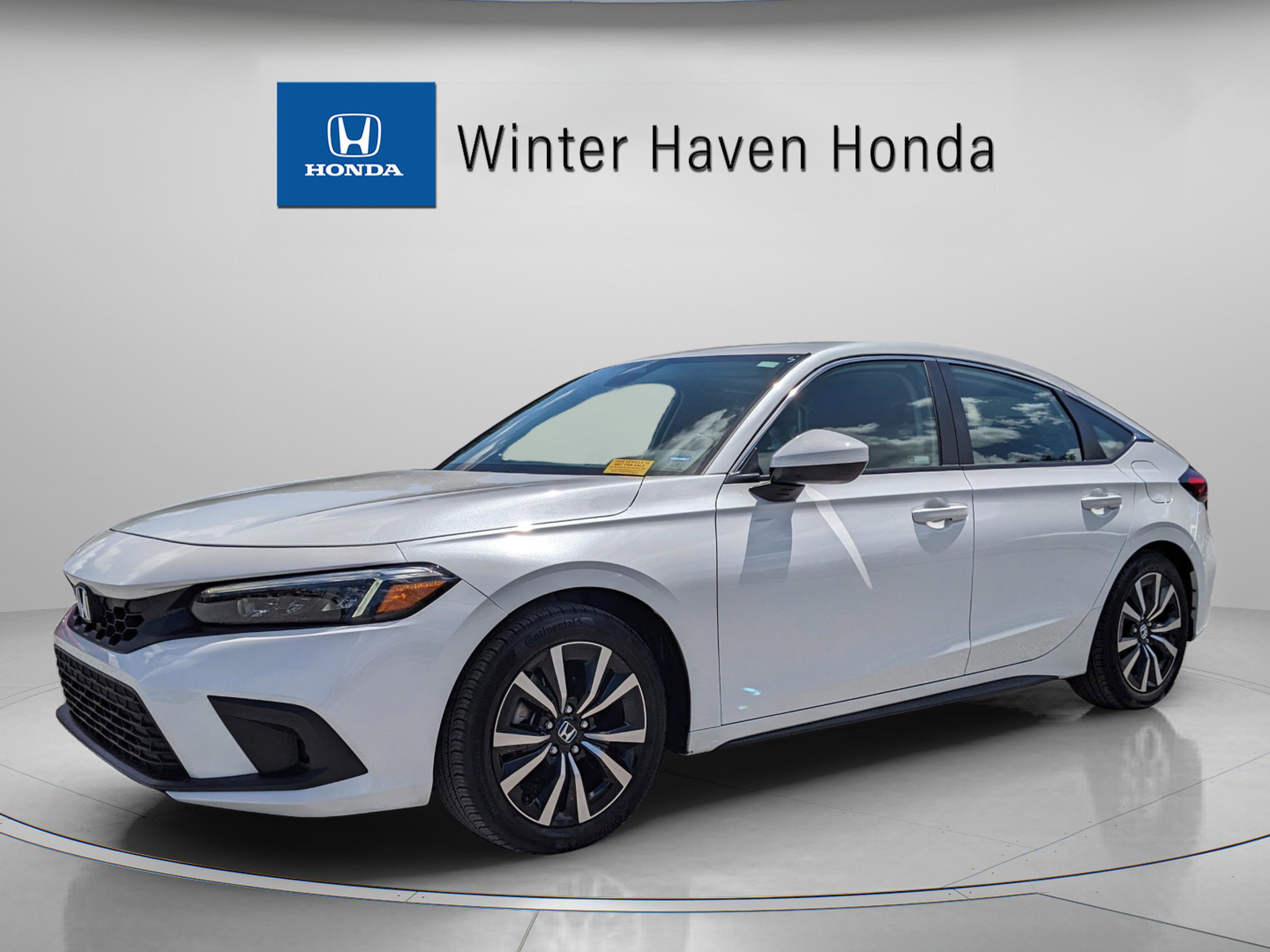 Used 2024 Honda Civic EX-L image 2