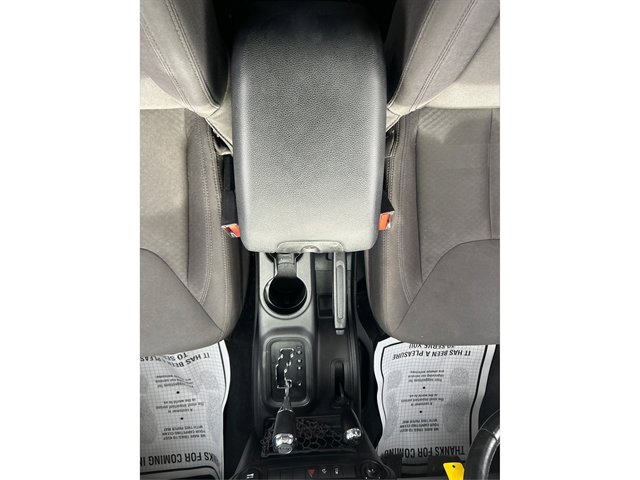 Used 2015 Jeep Wrangler Unlimited Sport w/ Quick Order Package 24S AWD/4WD image 22