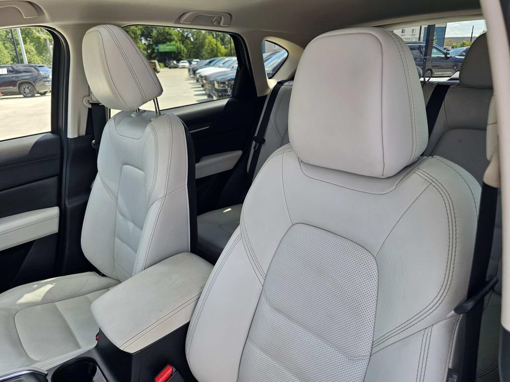 Used 2019 MAZDA CX-5 Grand Touring w/ GT Premium Package FWD image 22