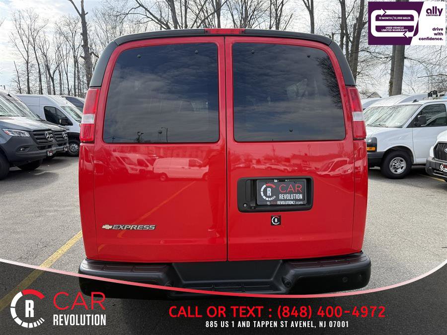 Used 2020 Chevrolet Express 3500 LS image 5