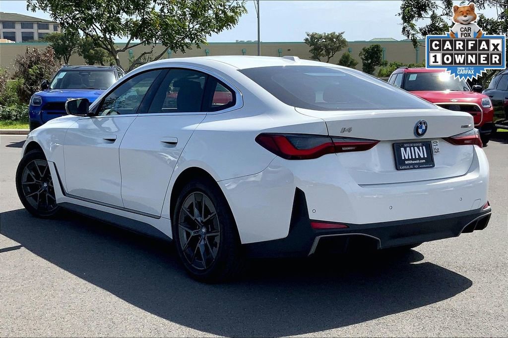Used 2023 BMW i4 eDrive40 image 11