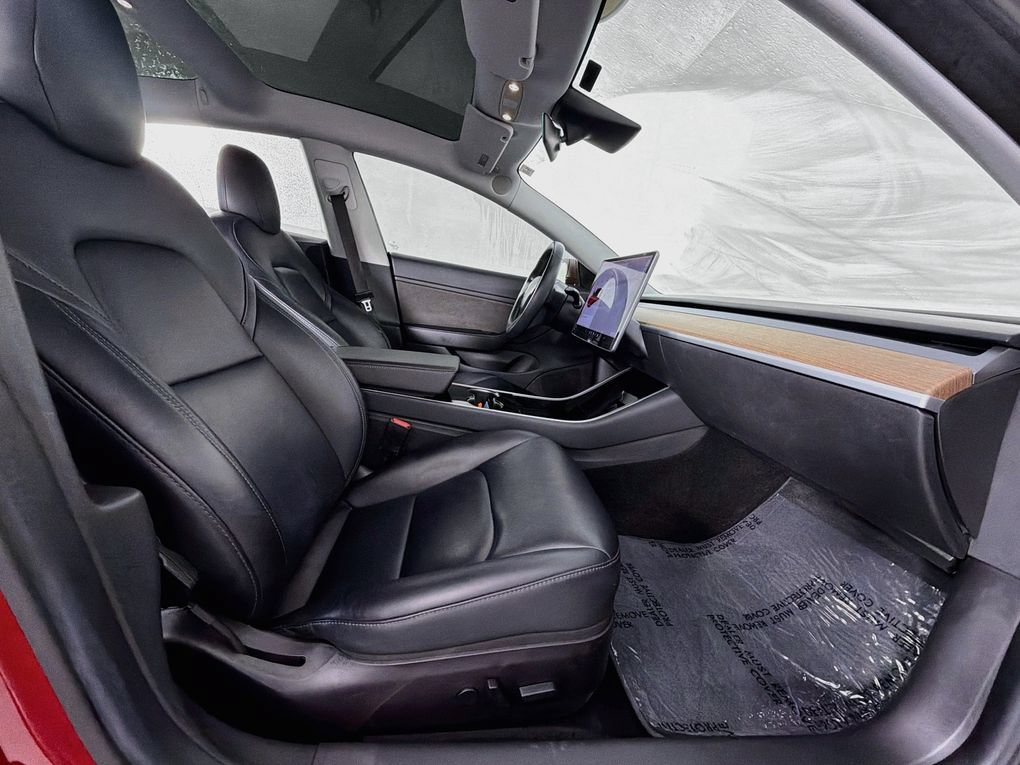 Used 2018 Tesla Model 3 Long Range RWD image 26