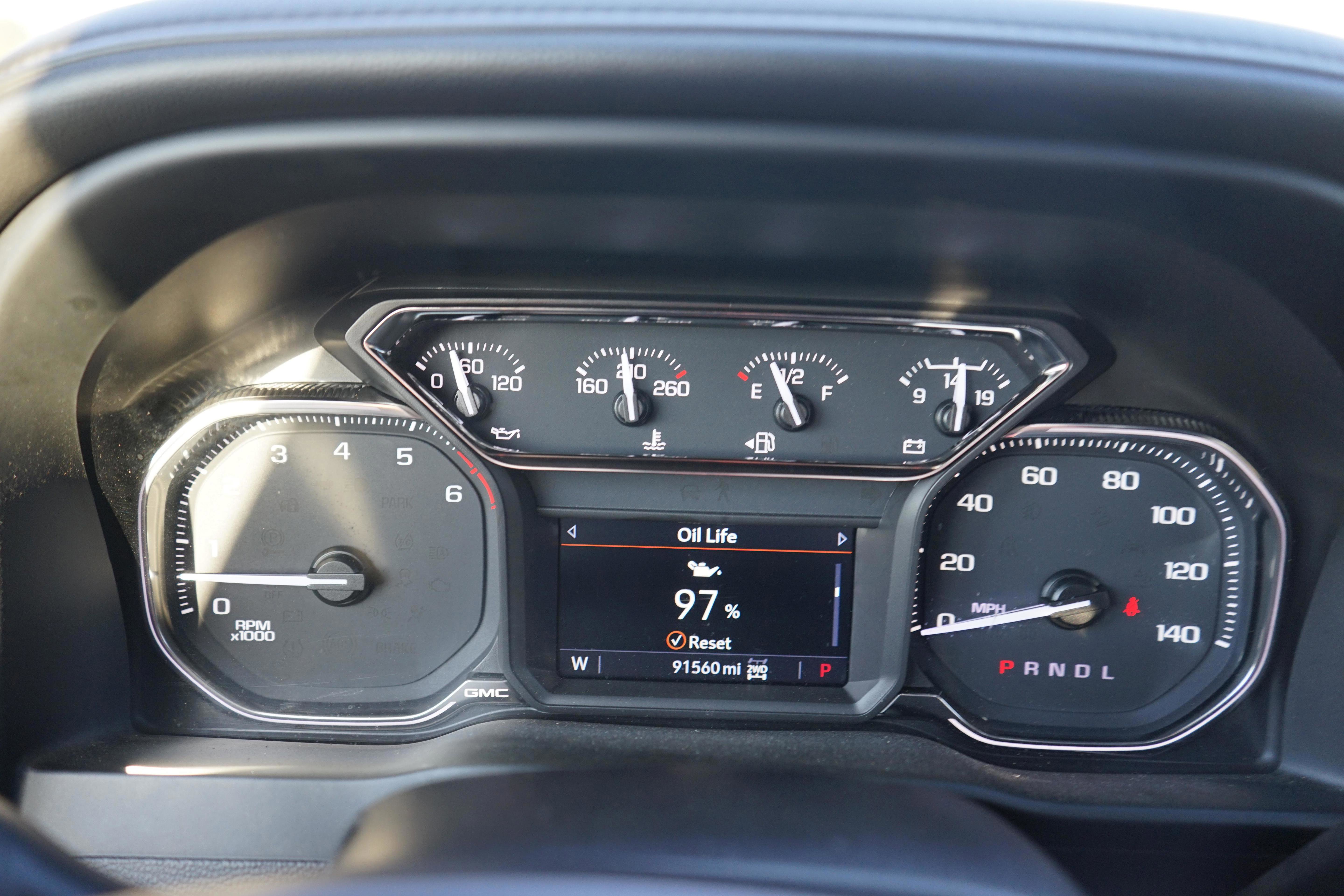 Used 2022 GMC Sierra 1500 AT4 w/ AT4 Preferred Package image 11