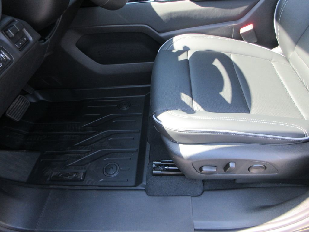 New 2026 Chevrolet Silverado EV LT w/ Plus Package image 23