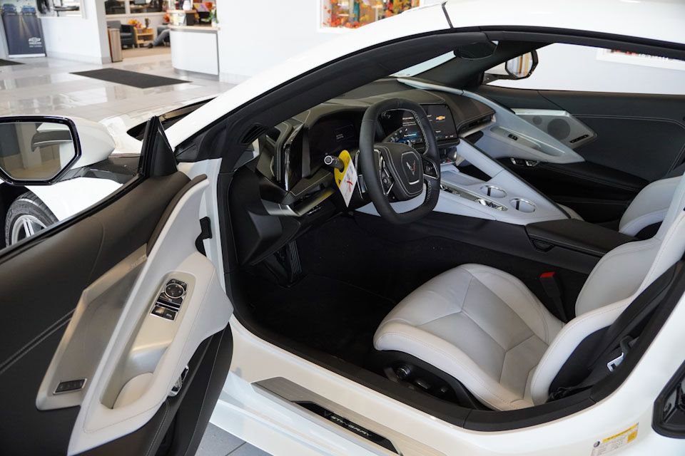 New 2026 Chevrolet Corvette Stingray Preferred Cpe w/ 2LT image 10