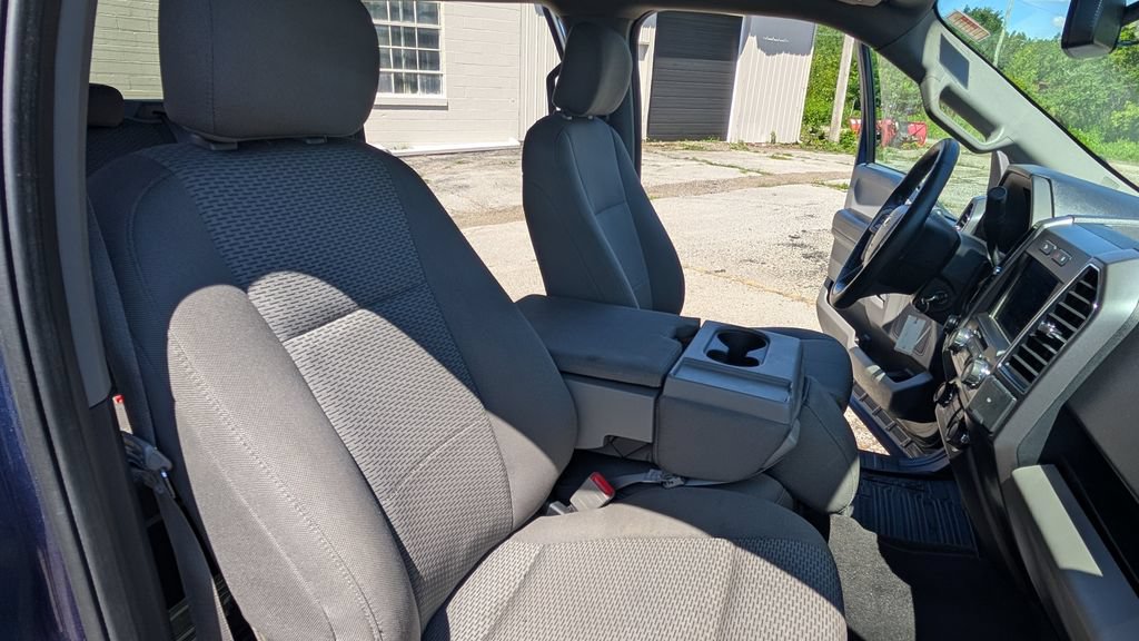 Used 2020 Ford F150 XLT w/ Equipment Group 302A Luxury AWD/4WD image 18