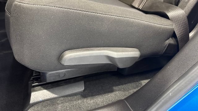 Used 2025 Chevrolet Blazer LT AWD/4WD image 18